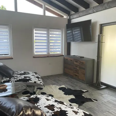 Holiday home Huettenrauch